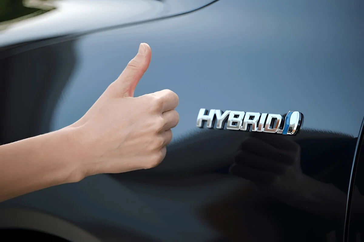 Efisiensi dan Ramah Lingkungan: Keunggulan Mobil Hybrid di Era Modern