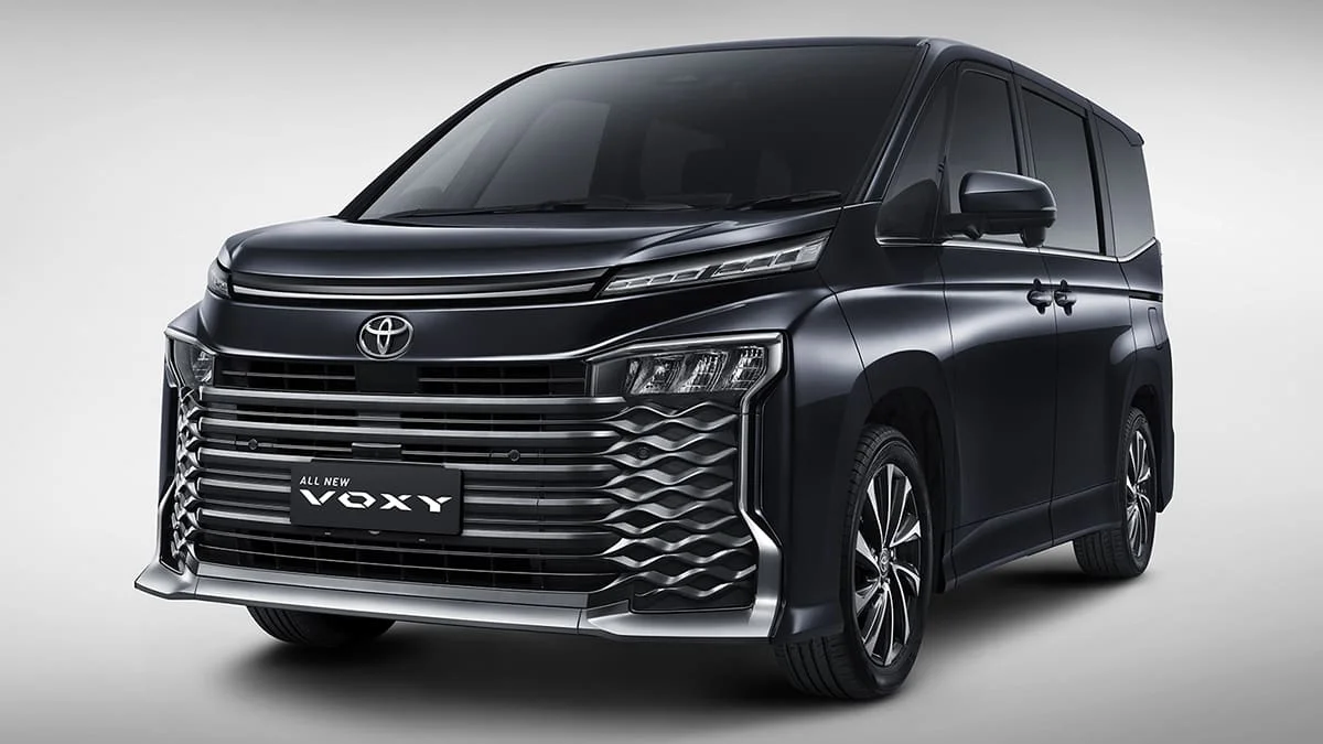 Modellista Bikin Toyota Voxy Lebih Stand Out: Desain Dinamis, Fitur Eksklusif